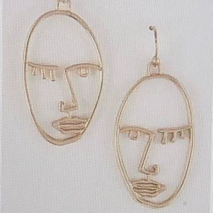 👚 Artistic fashion face earrings